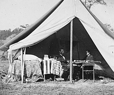 El presidente Lincoln y el general McClellan en Antietam