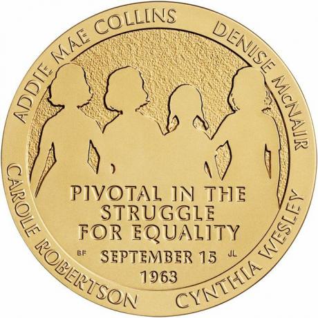 La Medalla de Oro del Congreso conmemora a las cuatro niñas muertas en el atentado con bomba en la iglesia bautista de la calle 16.