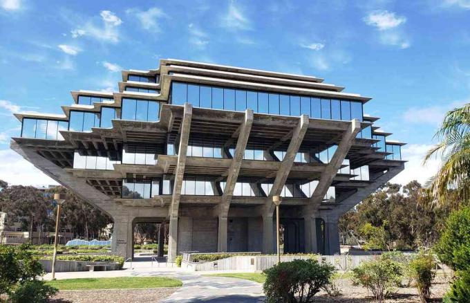 Biblioteca Geisel en UCSD