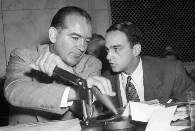 Fotografía de Joseph McCarthy y Roy Cohn