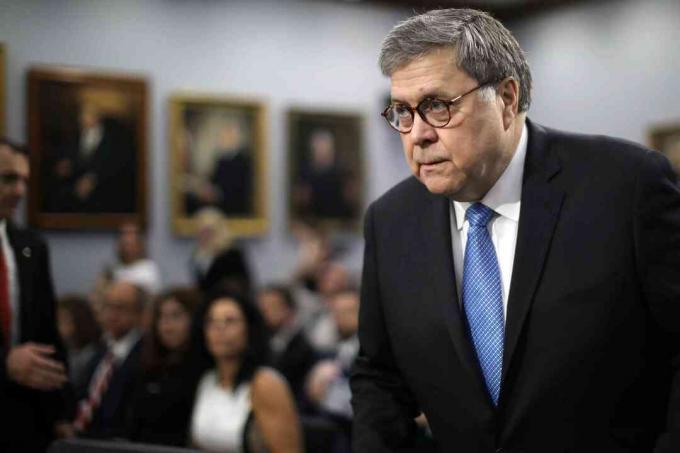 Fotografía del Fiscal General de los Estados Unidos William Barr testificando al Comité de Asignaciones de la Cámara