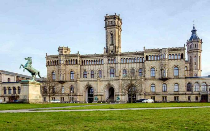 Gottfried Wilhelm Leibniz Universidad de Hannover, Alemania