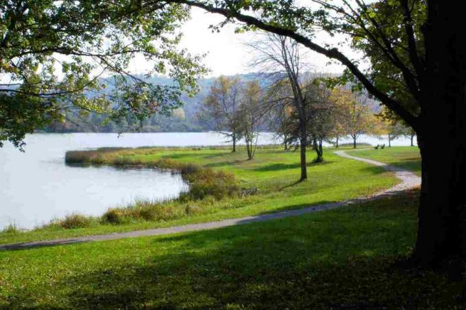 Lago Lackawanna, a 4 millas del campus de Keystone College