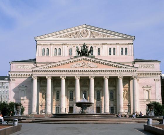 Teatro neoclásico de Bolshoi en Moscú, Rusia