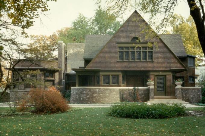 Fachada oeste de la casa de Frank Lloyd Wright en Oak Park, Illinois