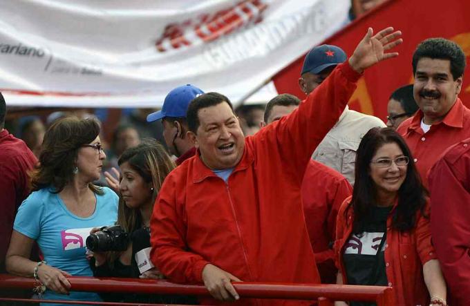 Hugo Chavez con Nicolas Maduro, 2012