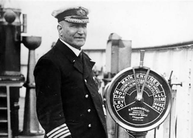 Retrato de William Thomas Turner en uniforme de Cunard.