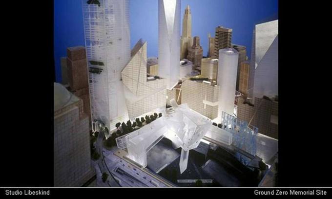 Plan del World Trade Center por Studio Libeskind, Ground Zero Memorial Site de la presentación de diapositivas de 2002