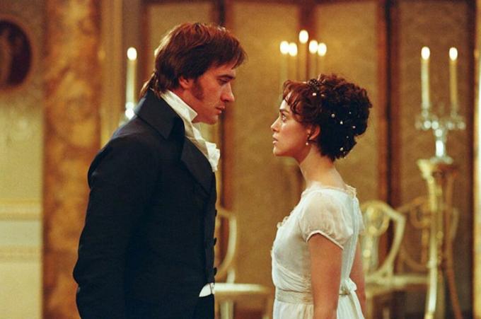 Elizabeth y el Sr. Darcy se miran fijamente la pelota Netherfield
